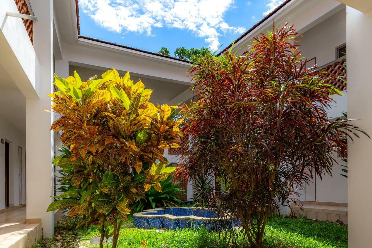 Diani Sea Lodge شاطئ دياني المظهر الخارجي الصورة