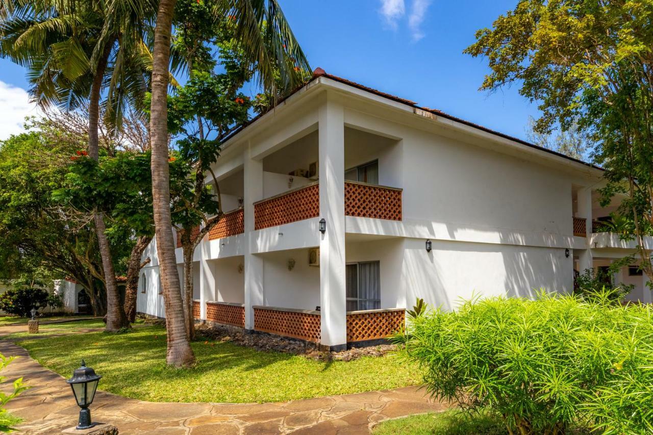 Diani Sea Lodge شاطئ دياني المظهر الخارجي الصورة